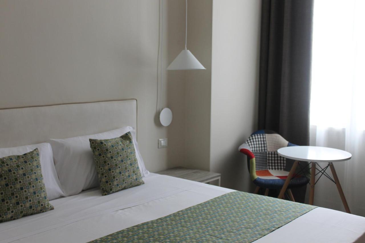 بادينغي سول غاردا Lake Garda Beach Hostel المظهر الخارجي الصورة